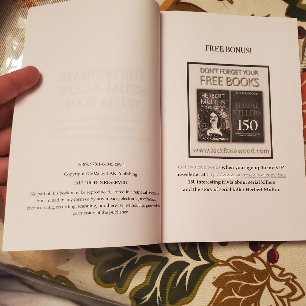 The Ultimate Serial Killer Trivia Book 2022 - Picture 4 of 4